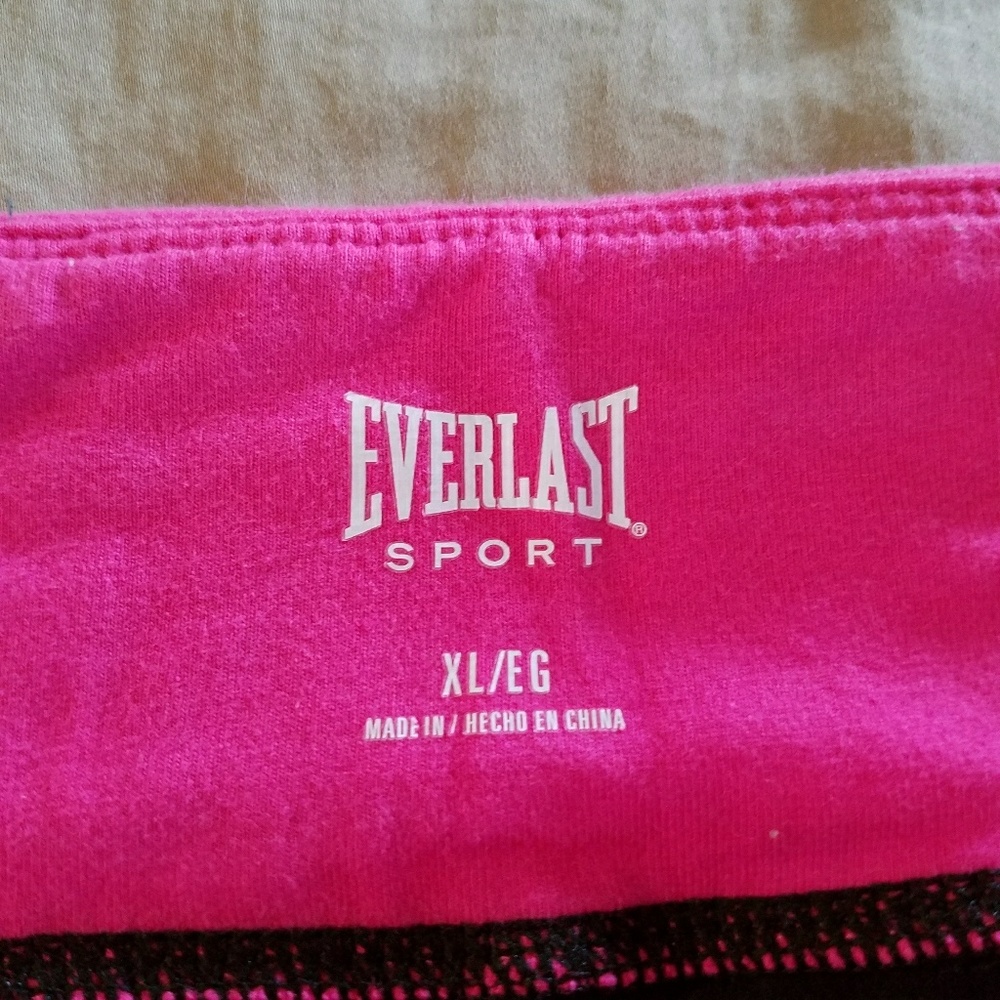 Everlast workout capris