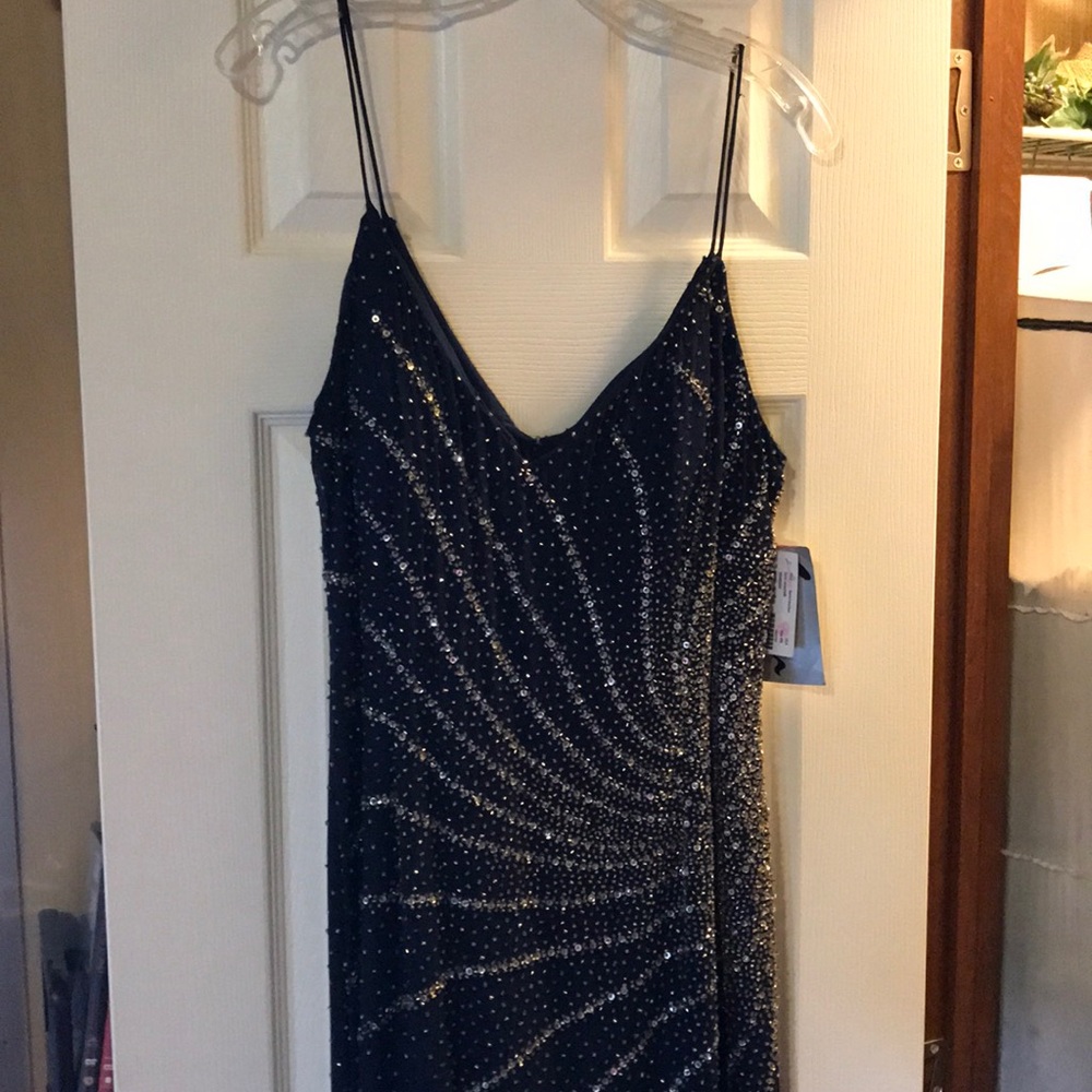 Evening gown NWT, navy with silver sequins