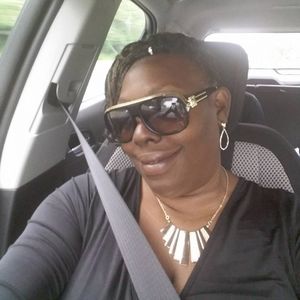 Meet your Posher, Deborah