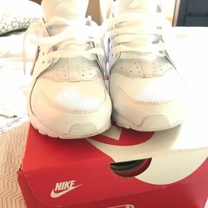 Womens huaraches -Kids 6.5Y-Women's 7.0