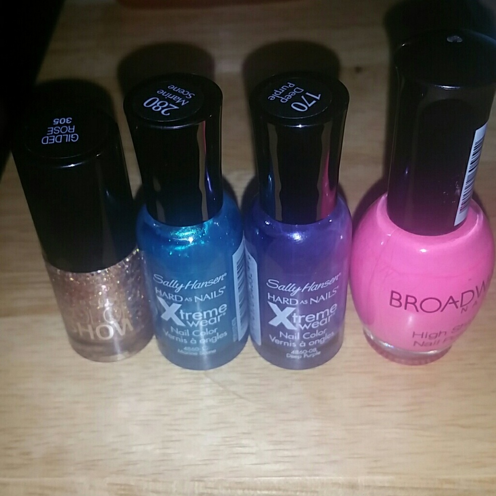 Lot of 4 Nail Polishes: Rose, Marine, Purple, Pink