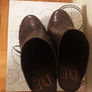 DVF wedged clogs