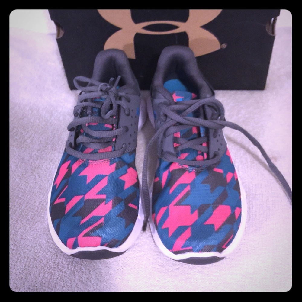 New youth 4 women size 6