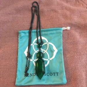 Kendra Scott green Emerald illusion Wyatt necklace