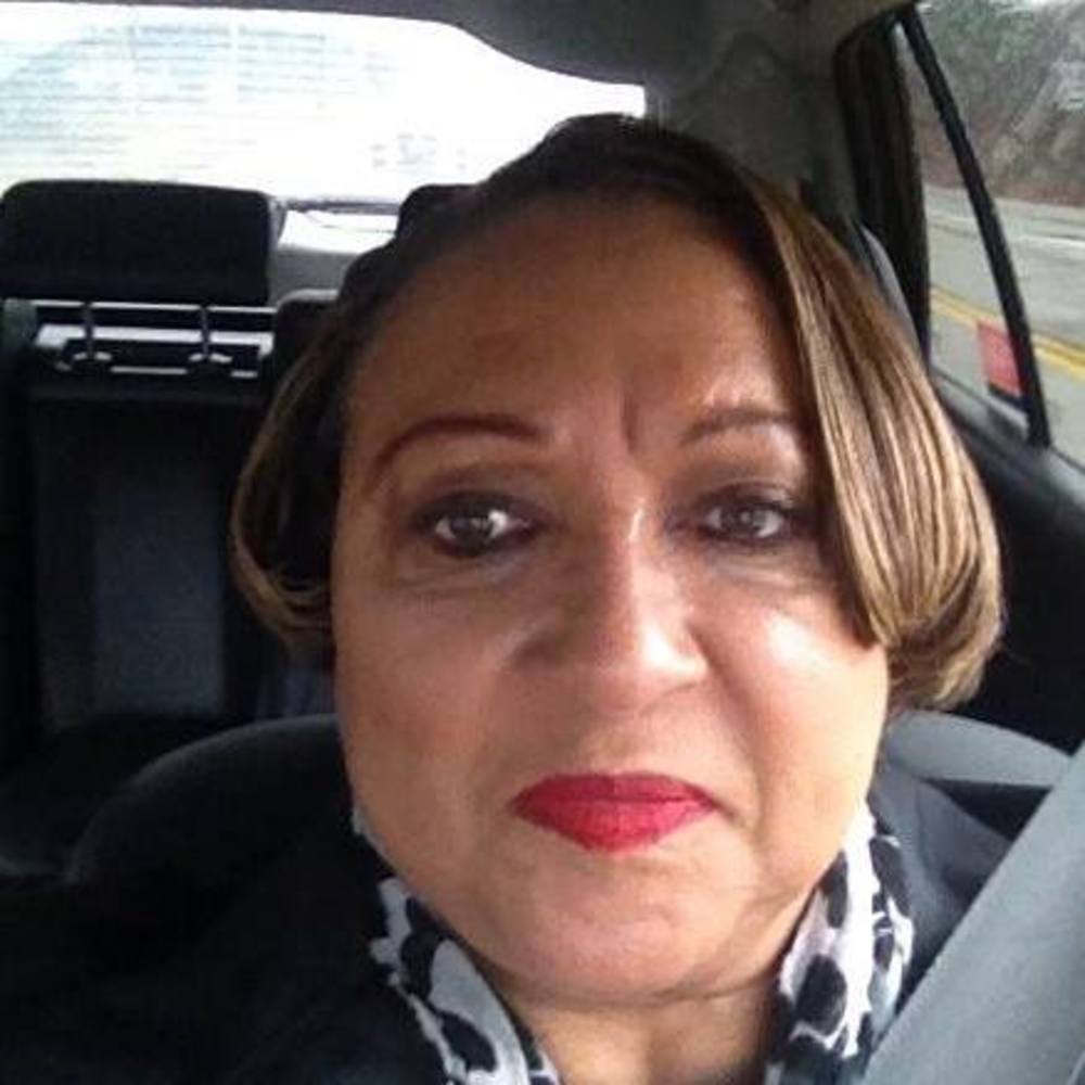 Meet your Posher, Emma