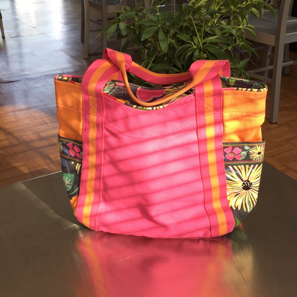 Vera Bradley/ Canvas Tote