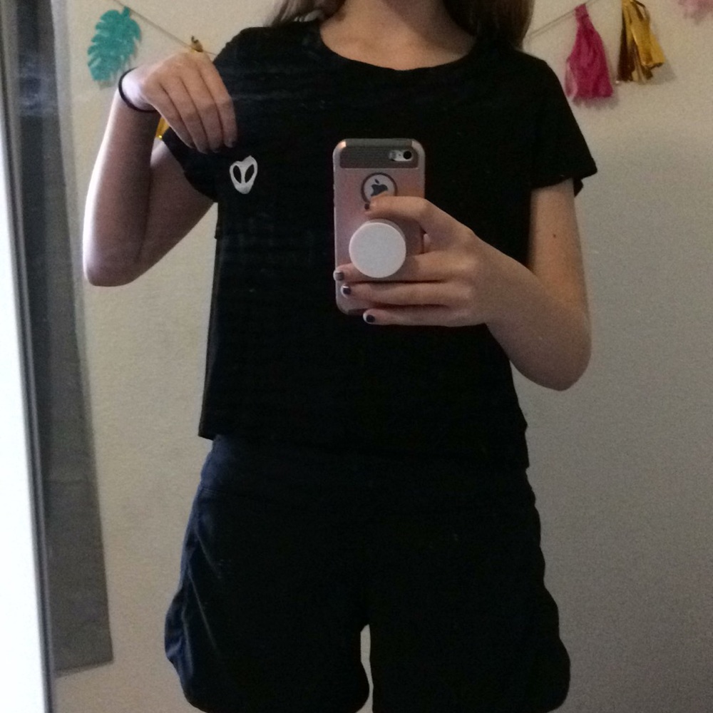 Black alien crop top