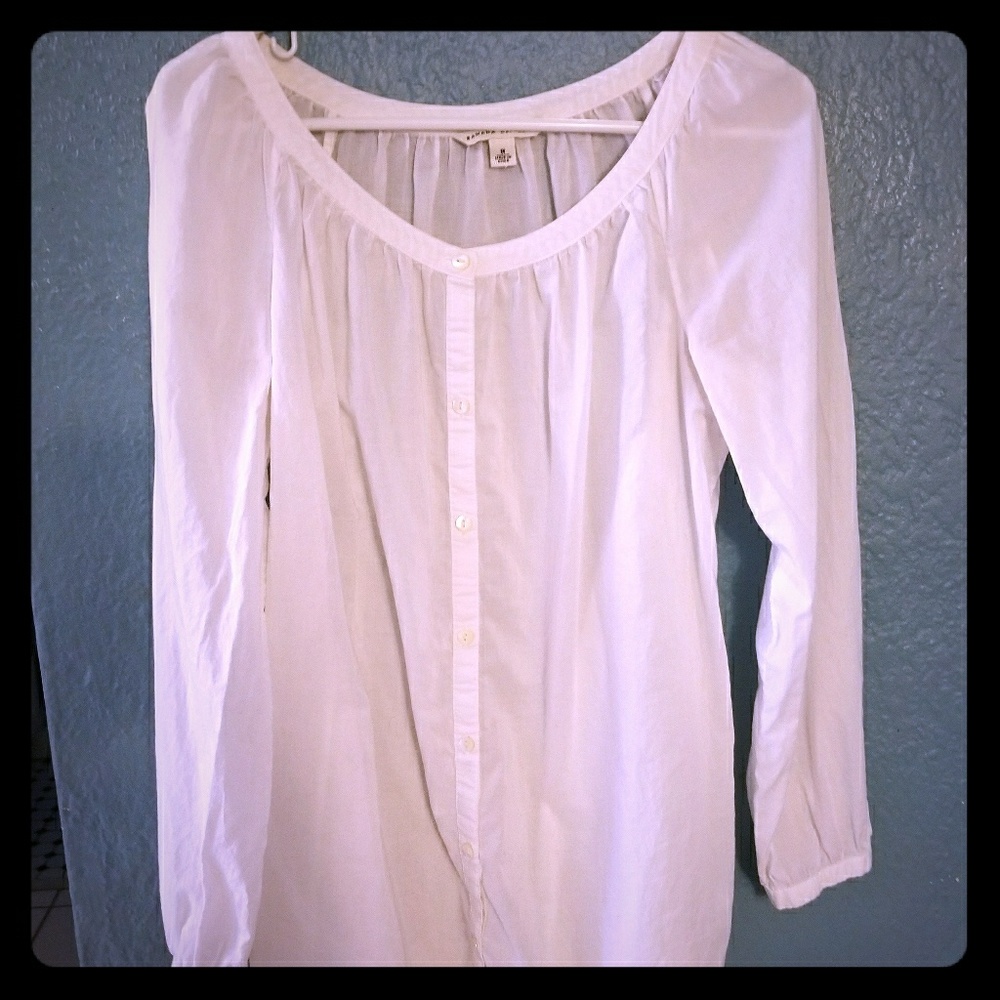Lightweight long-sleeve, peasant-style button-down