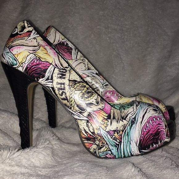 Iron fist heels - Picture 2 of 4