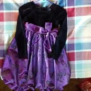 Girlz dress gorgeous!