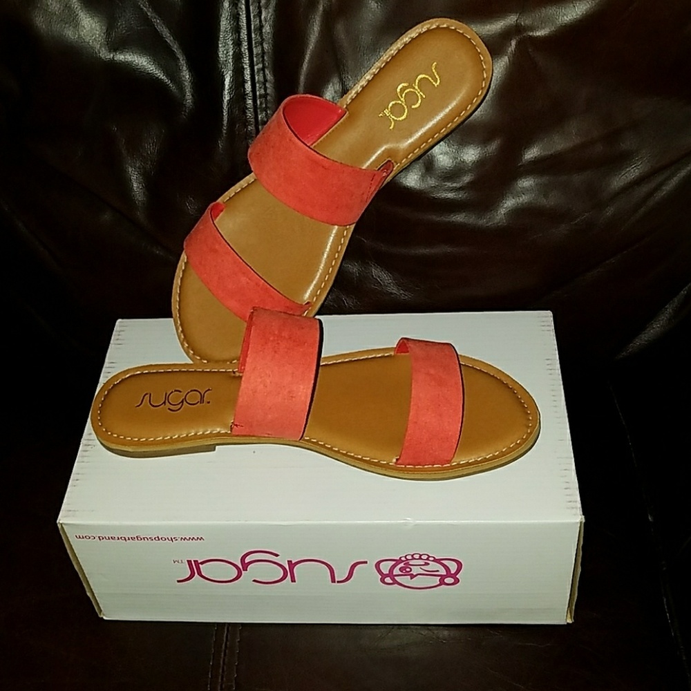 🛍BNWOT Coral Sandals🛍