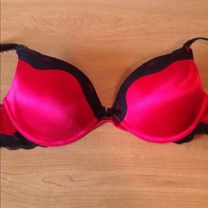 Ambrielle Extreme Push-Up