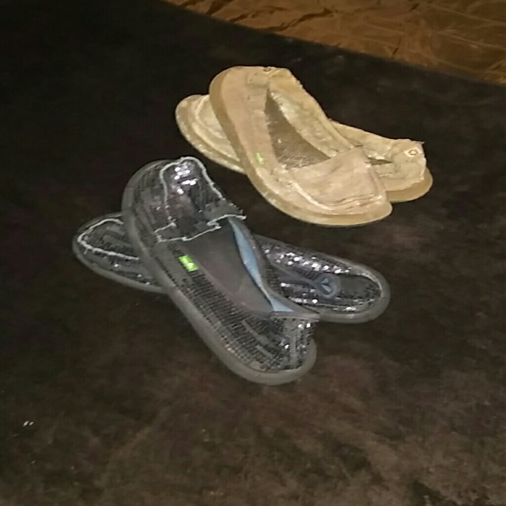 Sanuks bundle for women's