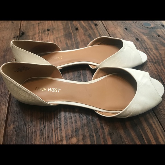 Nine West White Leather Flats - Picture 3 of 4