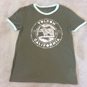Volcom tee shirt
