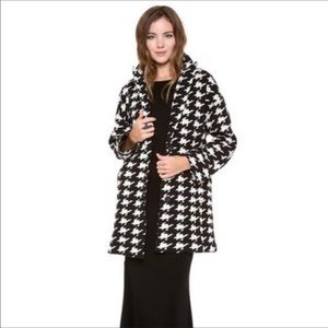 Alice + Olivia houndstooth coat