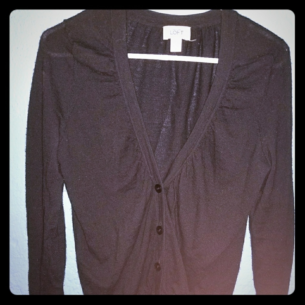 Lightweight knit cardigan