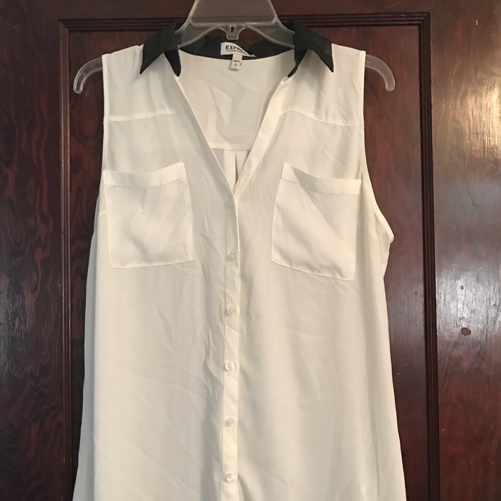 Express faux leather collar blouse!