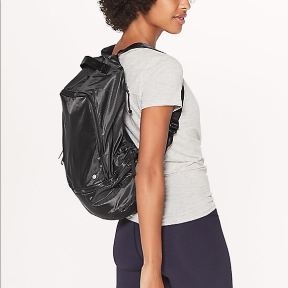 lululemon go lightly backpack