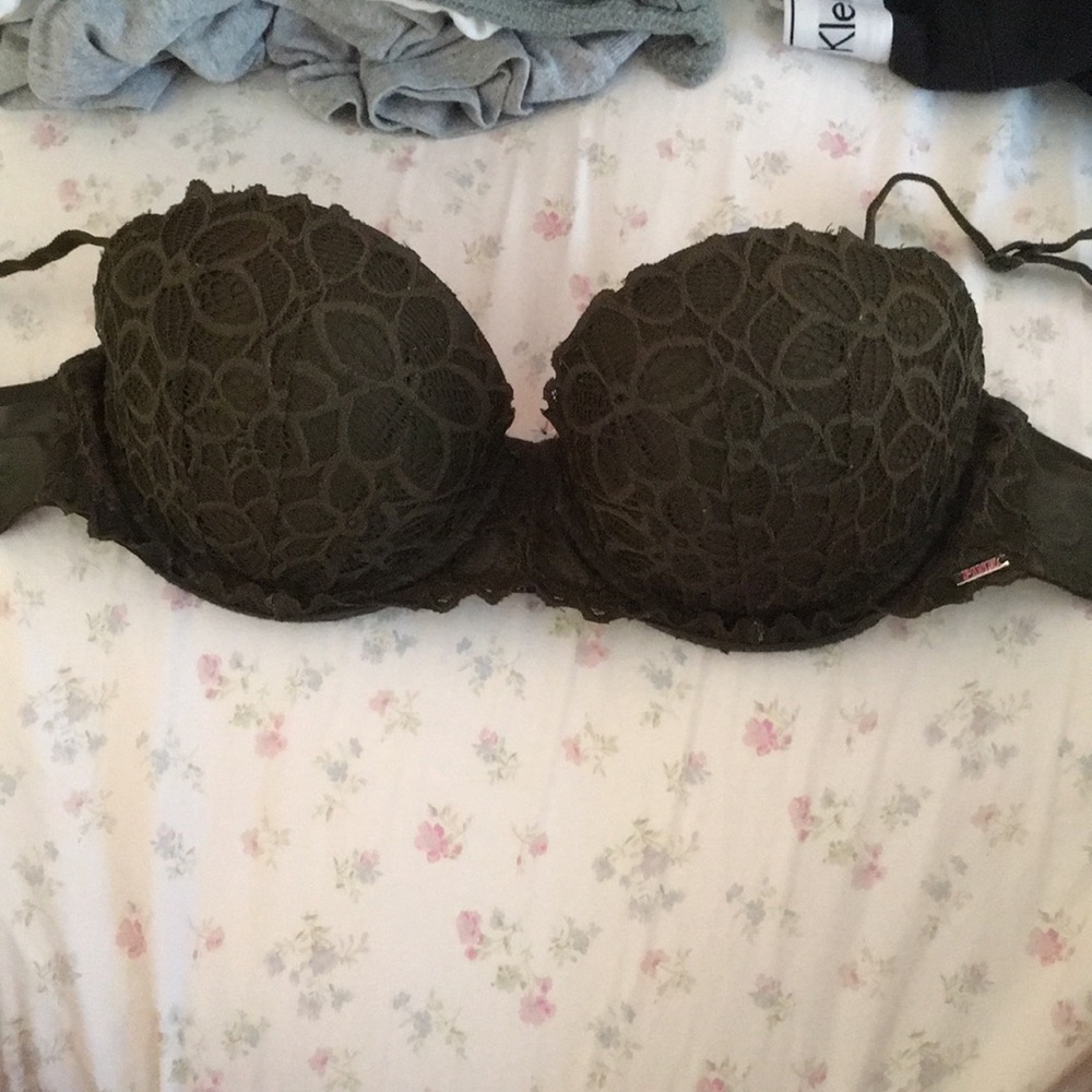 green lace bra