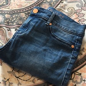 Juicy Couture Cropped Jeans