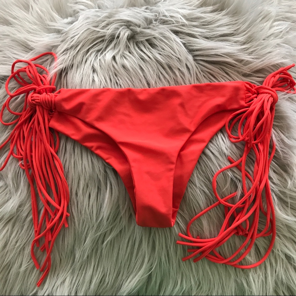 Mikoh dreamland bottoms in tropic