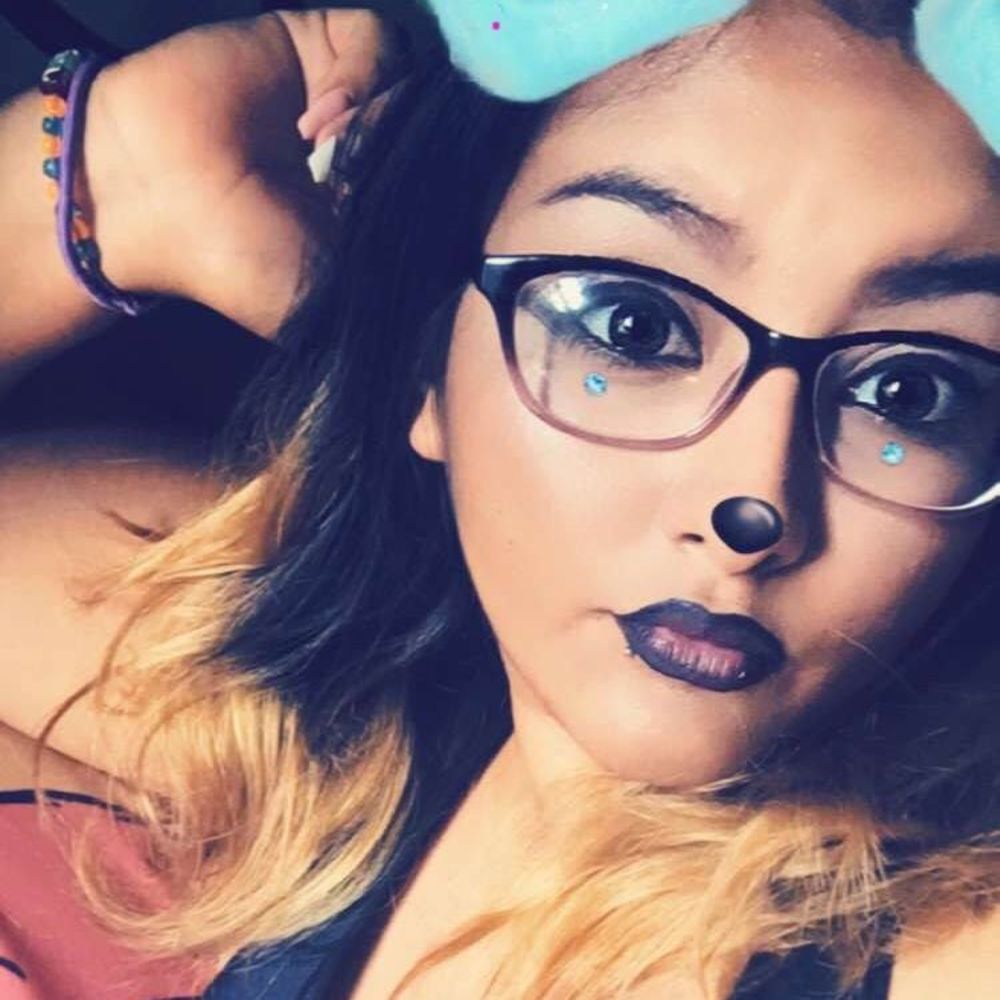 Meet your Posher, Alondra