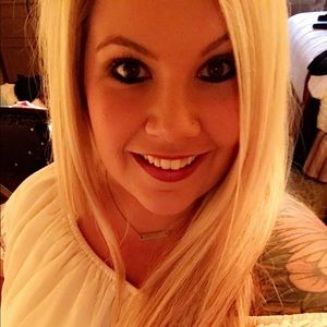 Meet your Posher, Brittney