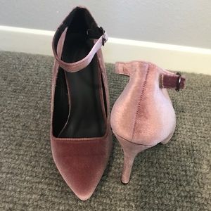 Mauve Velvet Heels, size 8