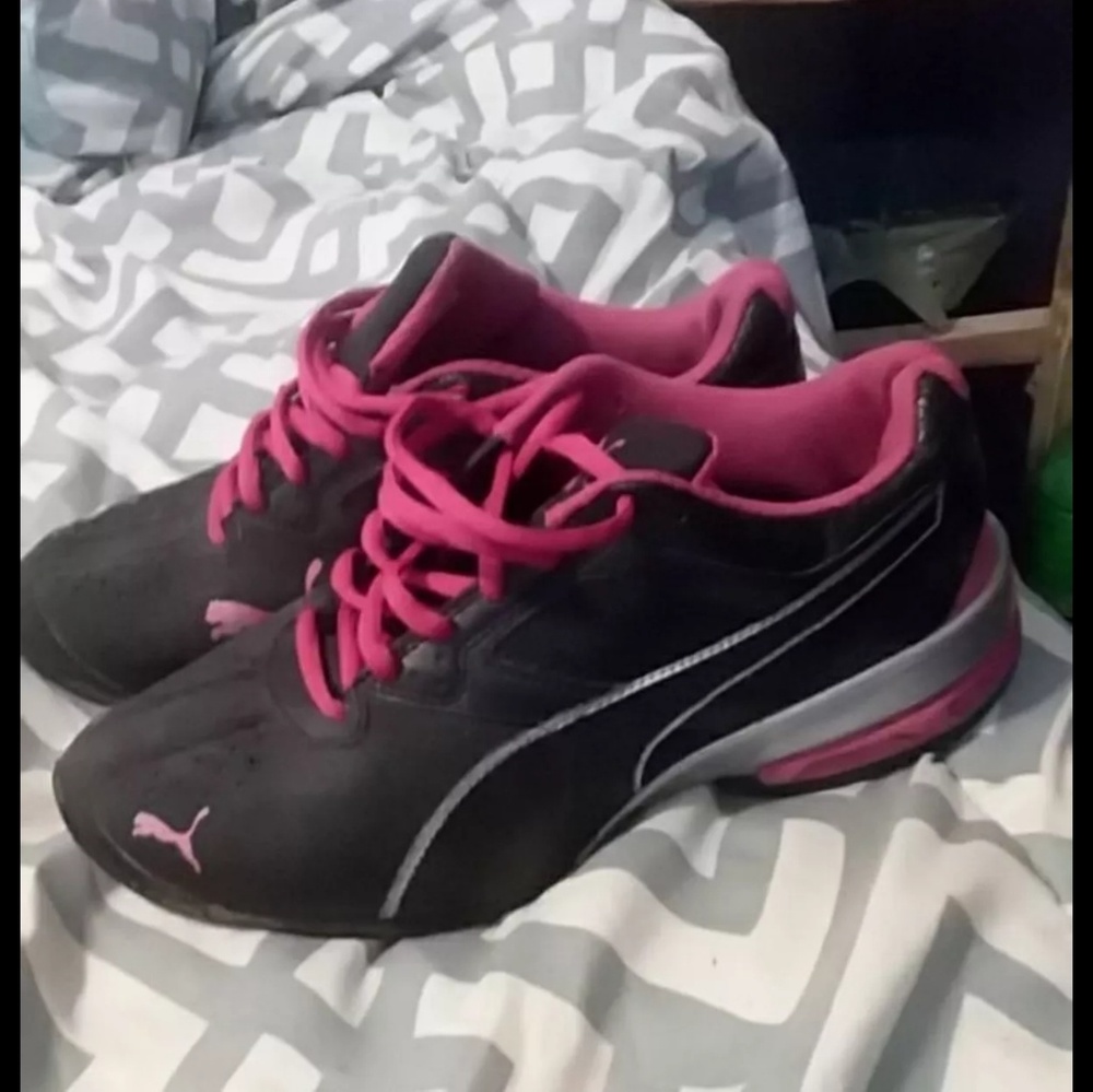 Puma Sneakers
