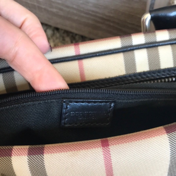Burberry Bag Authentic - Picture 4 of 4