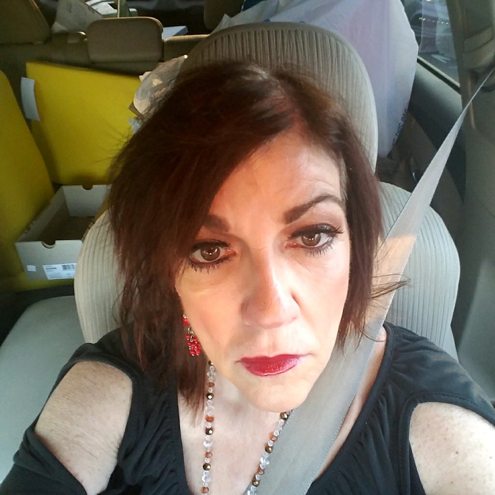 Meet your Posher, Aimee