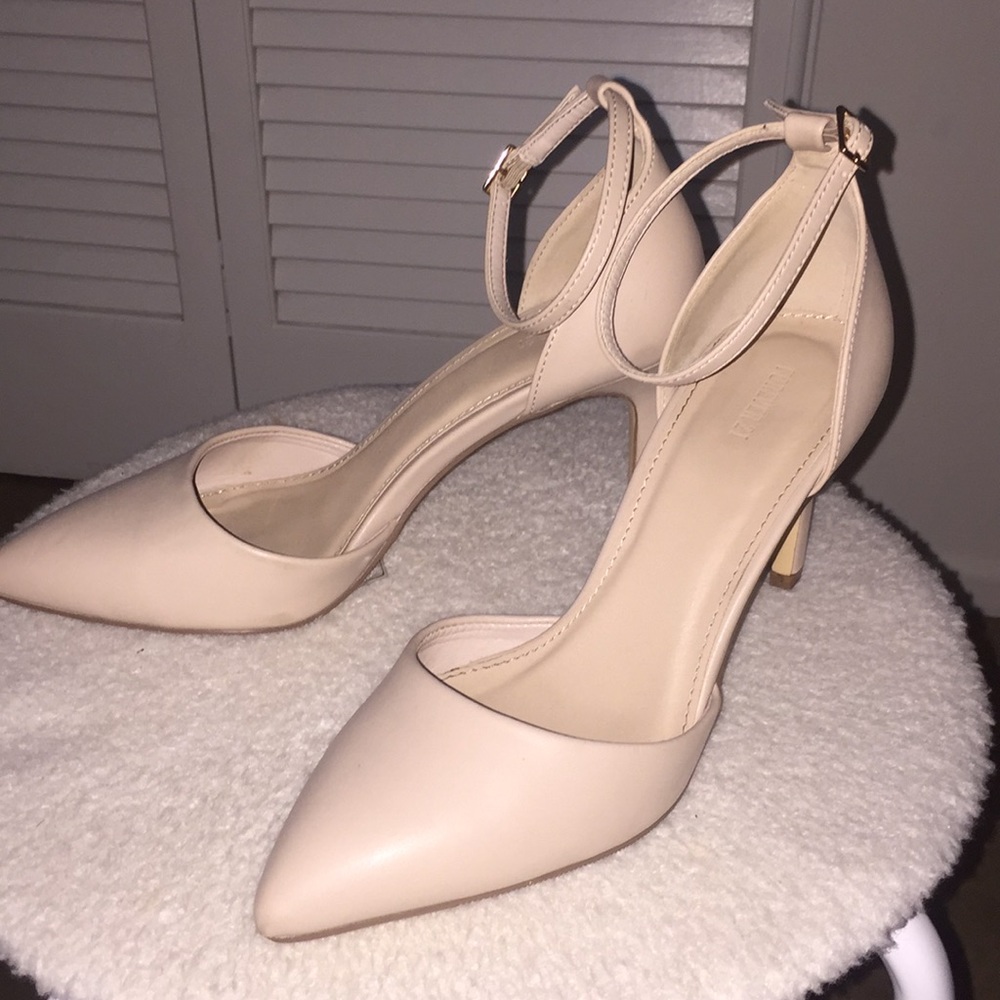 Forever 21 Nude Pumps