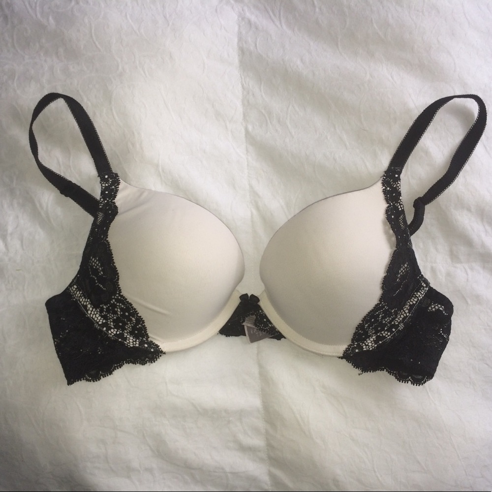 Victoria's Secret White and Black Lace Bra