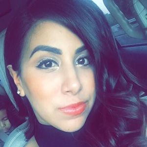 Meet your Posher, Nell