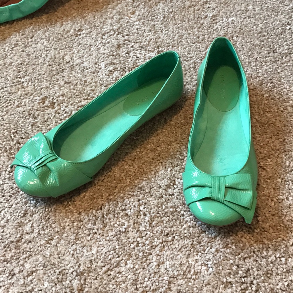 Green ballet flats
