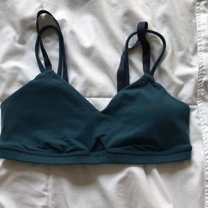 Size 6 lululemon sports bra