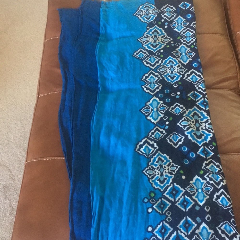 Soft Fringe Scarf