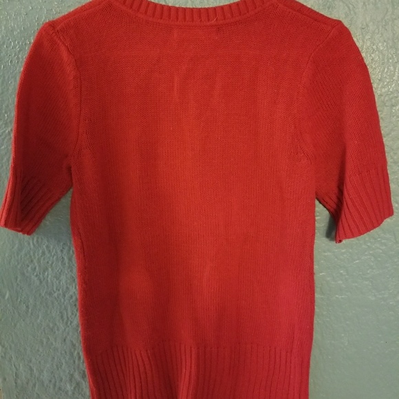 Red, V-neck, short sleeve sweater - Picture 4 of 4