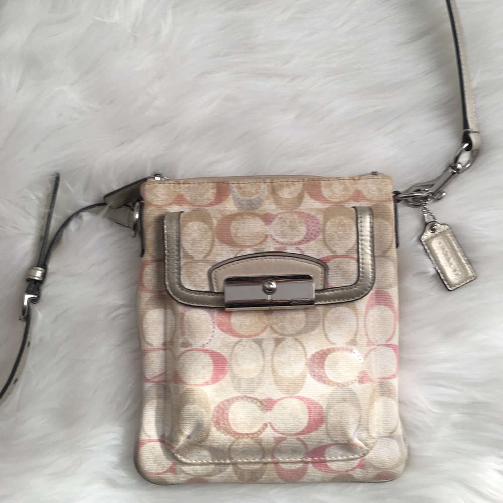 Coach Kristen Cream Pink Sequin Swingpack bag