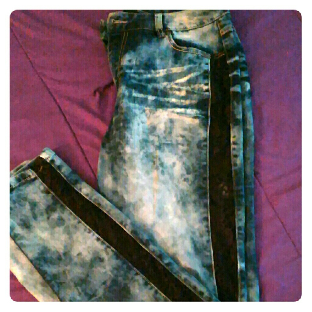 Acid Washed Skinny Jeans