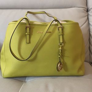Michael Kors  tote