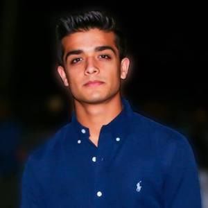 Meet your Posher, Yash