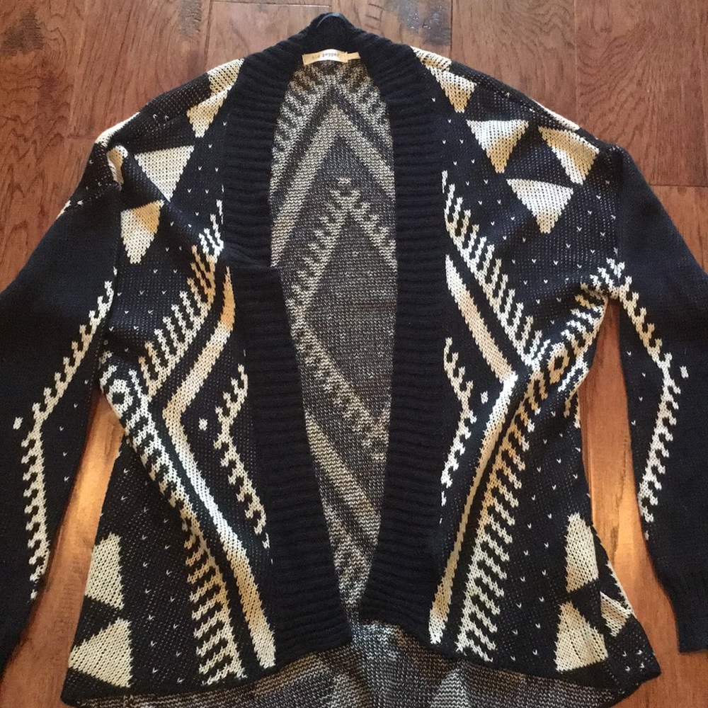 Blu Pepper cardigan from Tillys size Small