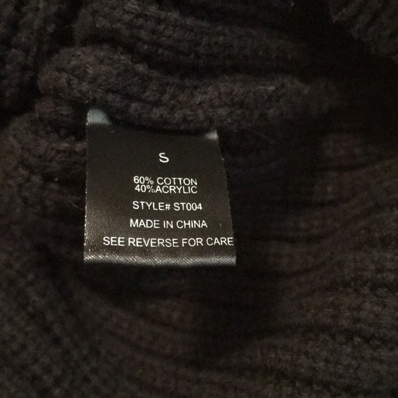 Gab and Kate varsity sweater - Picture 4 of 5