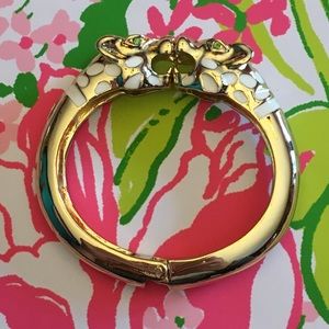 Lilly Pulitzer Gold Leopard Hinge Bracelet Lilly Pulitzer Gold Leopard Hinge Bracelet