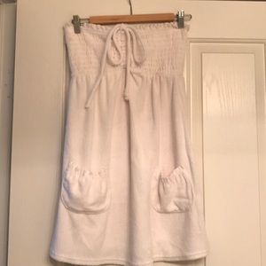 White swimsuit cover up 👙