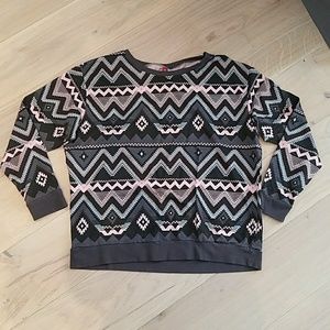 H&M Patterned Sweatshirt