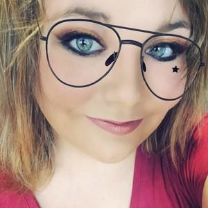 Meet your Posher, Britt