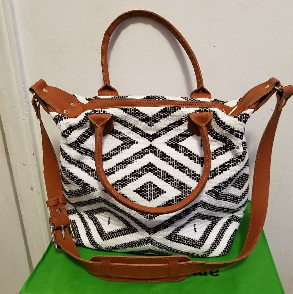 Tribe Alive Purse - Price Firm!